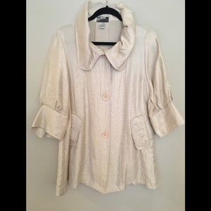 Ruffle Neck Topper/Jacket by Damee, Inc M